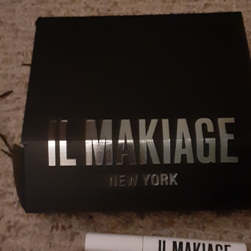 Make up - Picture 4 of 4